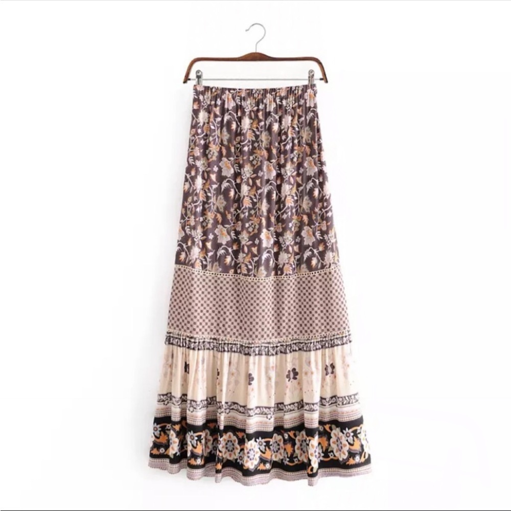 #82CLOSEOUT SALE! NEW! Gypsy Boho Floral Maxi Skirt - Picture 5 of 9